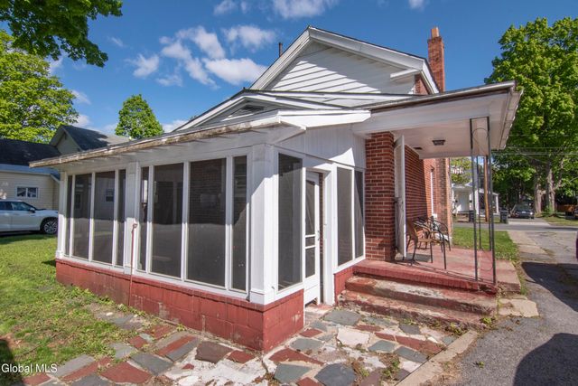 13 Grand Street, Glens Falls, NY 12801