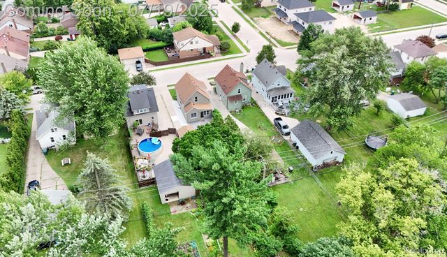 24342 Scott Street, Dearborn, MI 48124