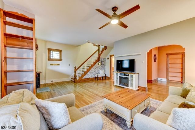 218 W SUMMIT ST, Somerville Boro, NJ 08876