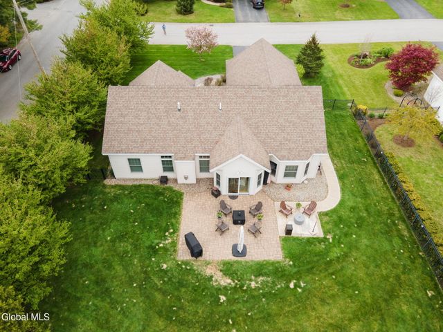 2 Knox Lane, Glens Falls, NY 12801