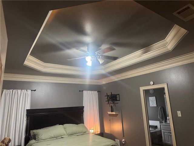 8 CEDAR CREST Drive, Pineville, LA 71360