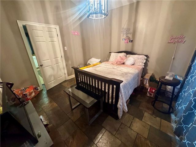 8 CEDAR CREST Drive, Pineville, LA 71360