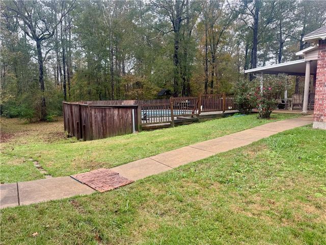 8 CEDAR CREST Drive, Pineville, LA 71360