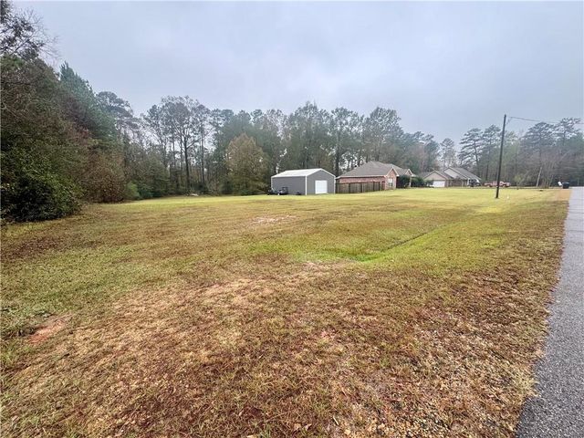 8 CEDAR CREST Drive, Pineville, LA 71360