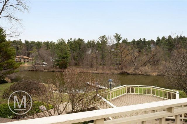 2050 Steketee Woods Lane Se, Cascade Twp, MI 49546