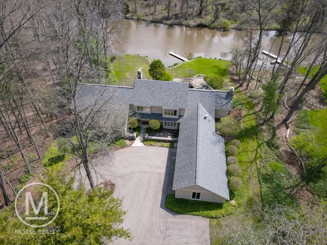 2050 Steketee Woods Lane Se, Cascade Twp, MI 49546