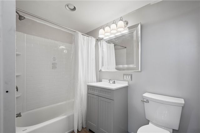 5551 CLAYTONA DRIVE, Bethel Park, PA 15102