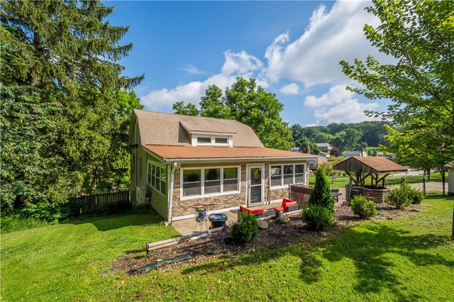 5551 CLAYTONA DRIVE, Bethel Park, PA 15102