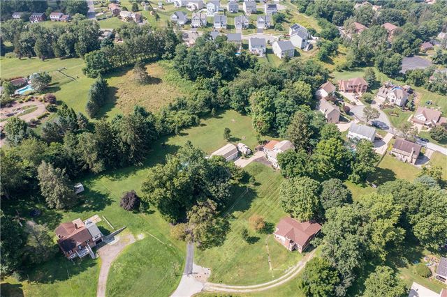 5551 CLAYTONA DRIVE, Bethel Park, PA 15102