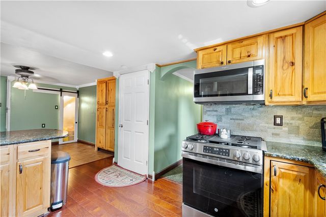 5551 CLAYTONA DRIVE, Bethel Park, PA 15102