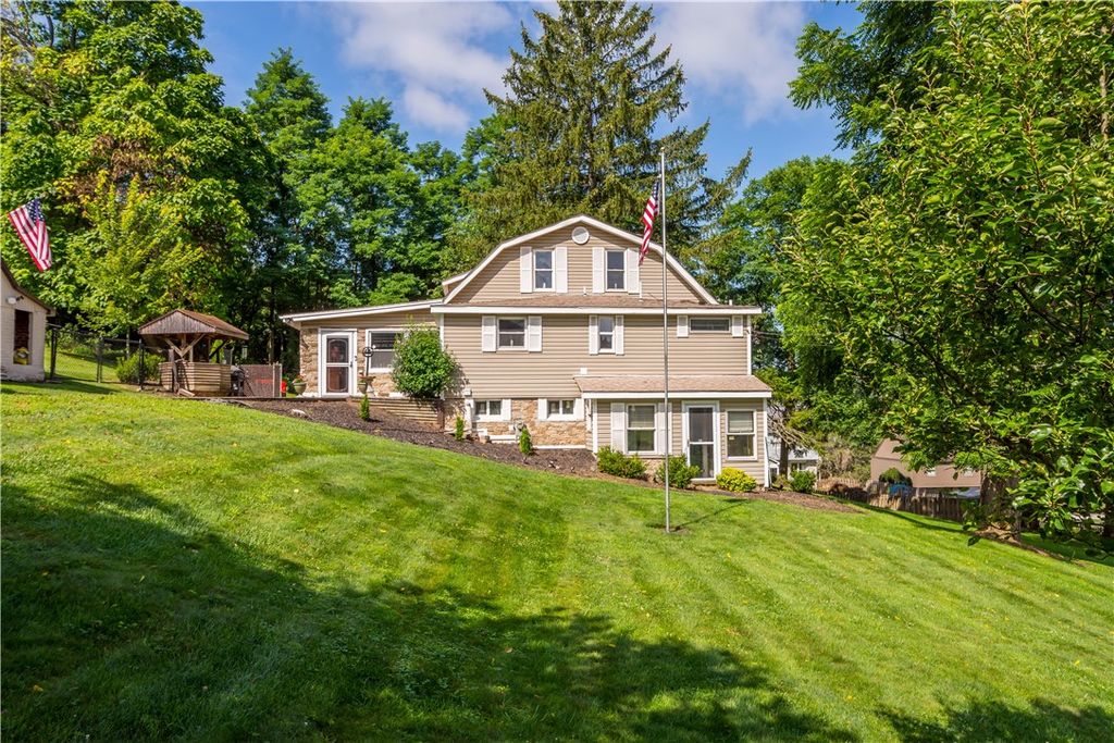 5551 CLAYTONA DRIVE, Bethel Park, PA 15102