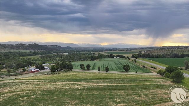 9786 US Highway 212, Joliet, MT 59041