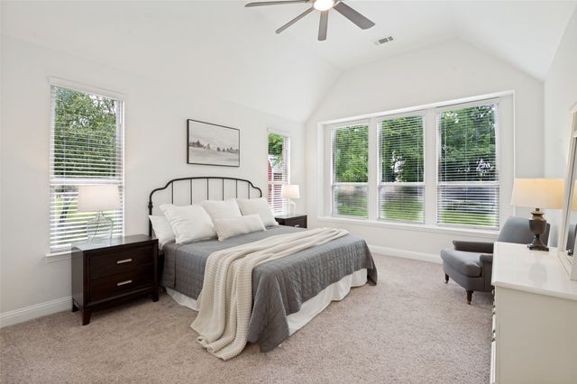 107 Meadow View Drive, Mckinney, TX 75071