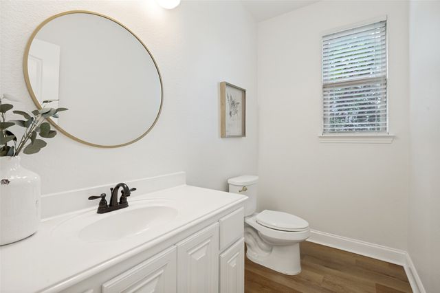 107 Meadow View Drive, Mckinney, TX 75071