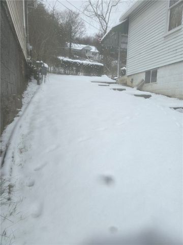 70 South St, East Bethlehem, PA 15333