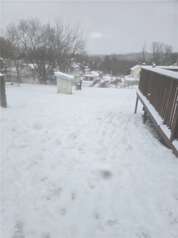 70 South St, East Bethlehem, PA 15333