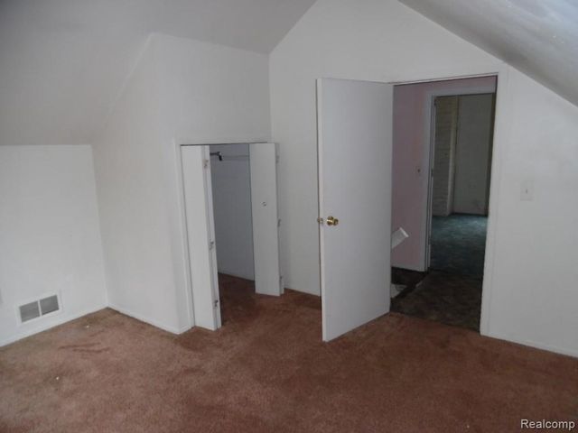 26338 Wolverine Street, Madison Heights, MI 48071