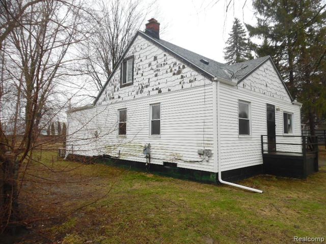 26338 Wolverine Street, Madison Heights, MI 48071