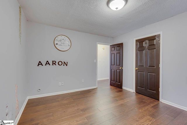 1301 Winding Way, Taylors, SC 29687