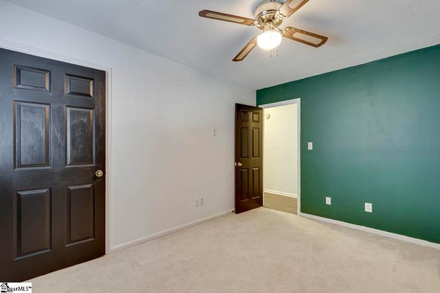 1301 Winding Way, Taylors, SC 29687