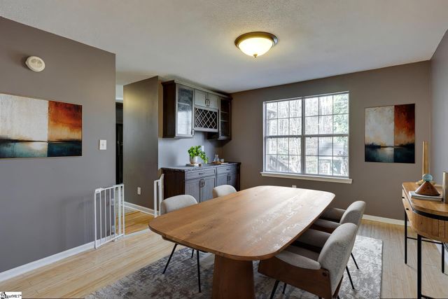 1301 Winding Way, Taylors, SC 29687