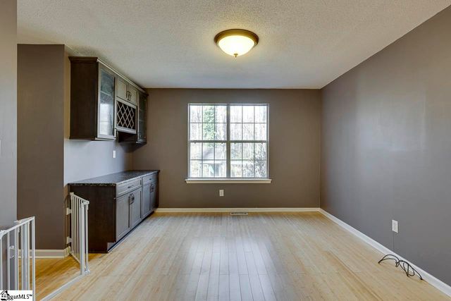 1301 Winding Way, Taylors, SC 29687