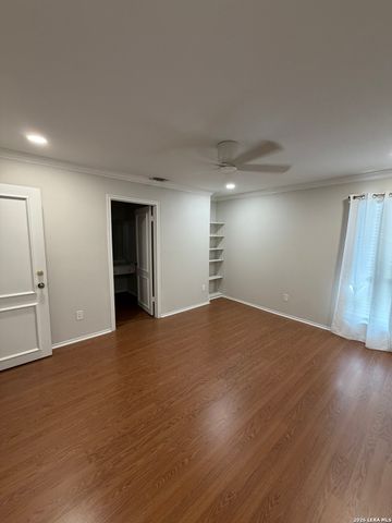 7815 Broadway Apt 404D, San Antonio, TX 78209