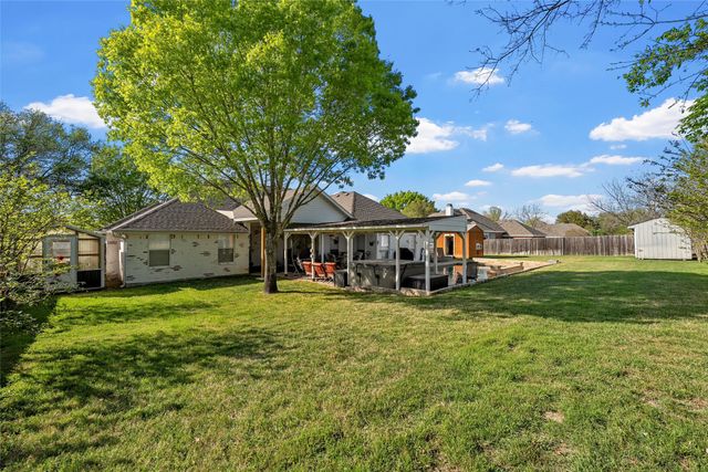 605 Gibraltar Lane, Lorena, TX 76655
