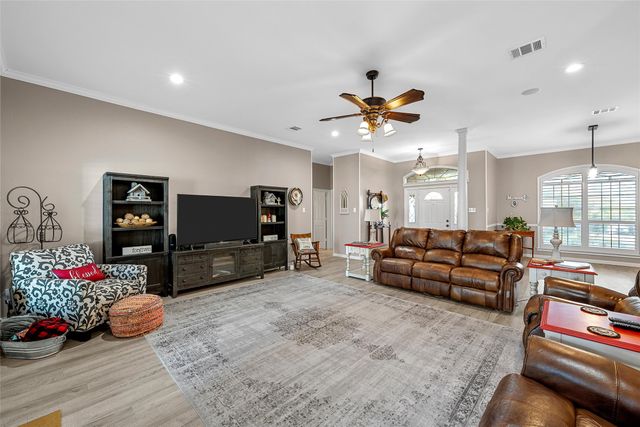 605 Gibraltar Lane, Lorena, TX 76655