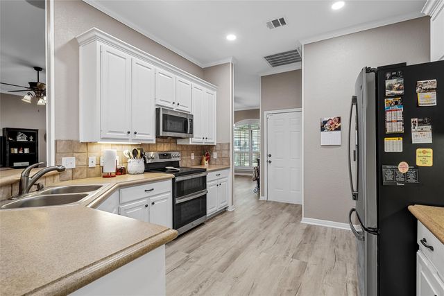 605 Gibraltar Lane, Lorena, TX 76655