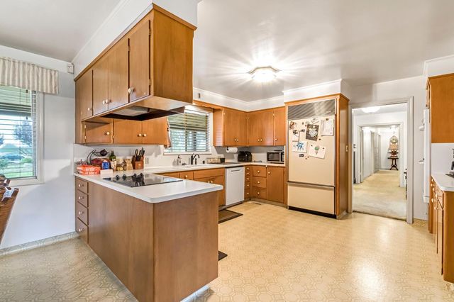 22179 Avenue 21, Madera, CA 93638