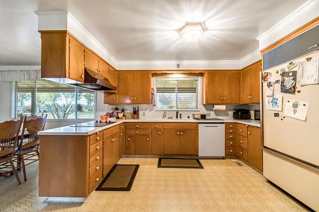 22179 Avenue 21, Madera, CA 93638