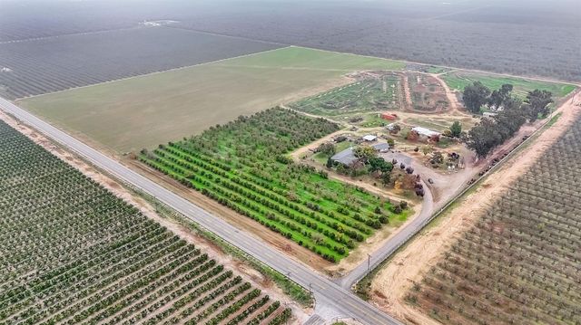 22179 Avenue 21, Madera, CA 93638