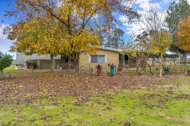 22179 Avenue 21, Madera, CA 93638