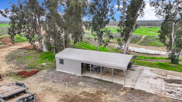 22179 Avenue 21, Madera, CA 93638