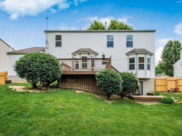 124 Long Hollow Drive, Pataskala, OH 43062