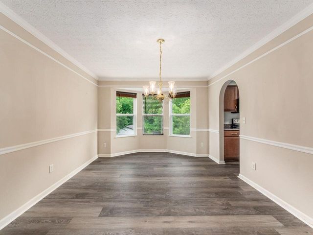 124 Long Hollow Drive, Pataskala, OH 43062