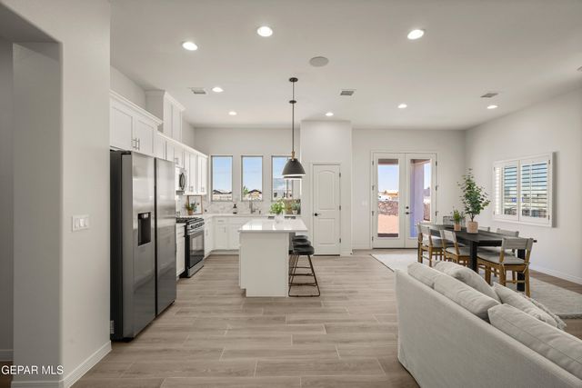 729 Paseo Modesto Drive, Horizon City, TX 79928