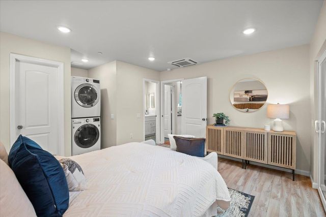 1350 N Cabrillo Highway, Half Moon Bay, CA 94019