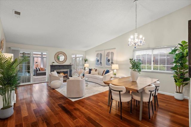 1350 N Cabrillo Highway, Half Moon Bay, CA 94019