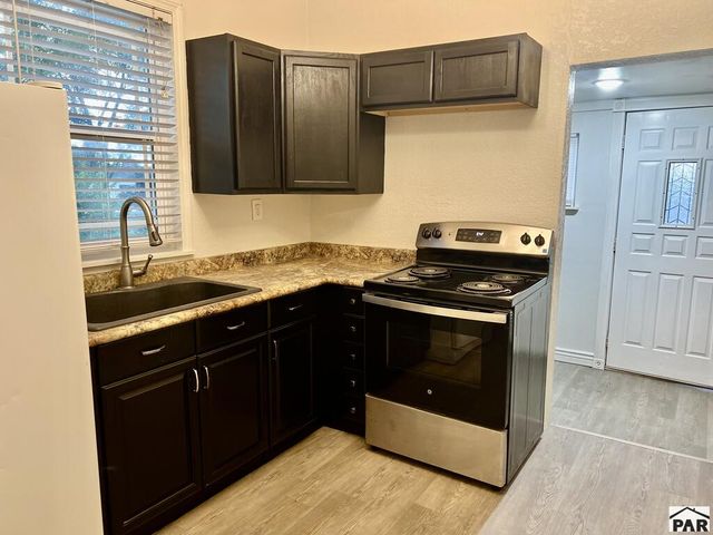 1215 E 5th St, Pueblo, CO 81001