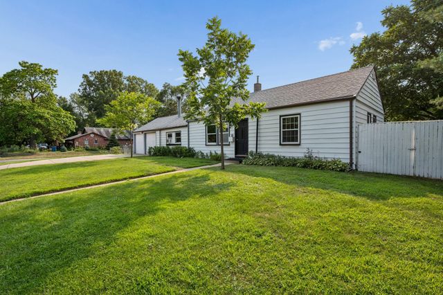 9916 2nd Avenue S, Bloomington, MN 55420