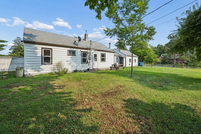 9916 2nd Avenue S, Bloomington, MN 55420