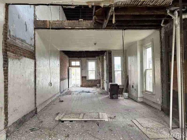 1053 - 1057 S Vandeventer Avenue, St Louis, MO 63110