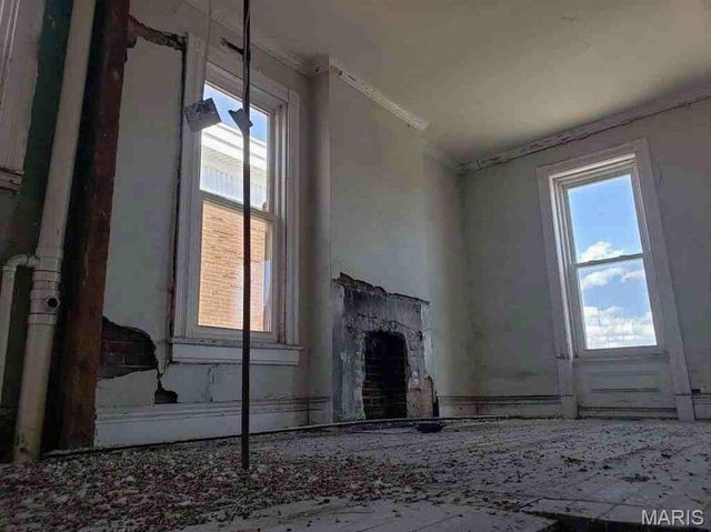 1053 - 1057 S Vandeventer Avenue, St Louis, MO 63110