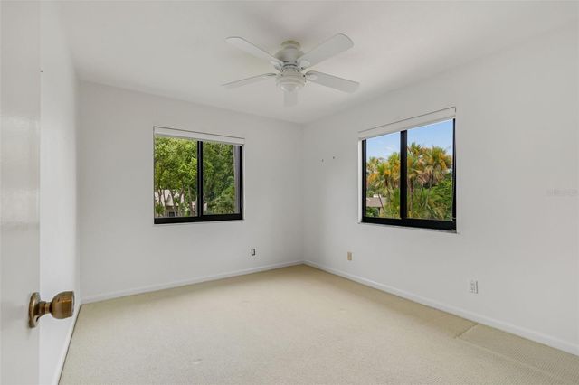 4407 CARROLLWOOD VILLAGE DRIVE, Tampa, FL 33618