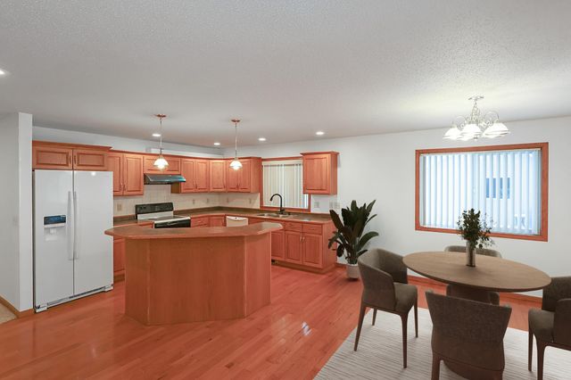 1811 Summer Lane NE, Alexandria, MN 56308