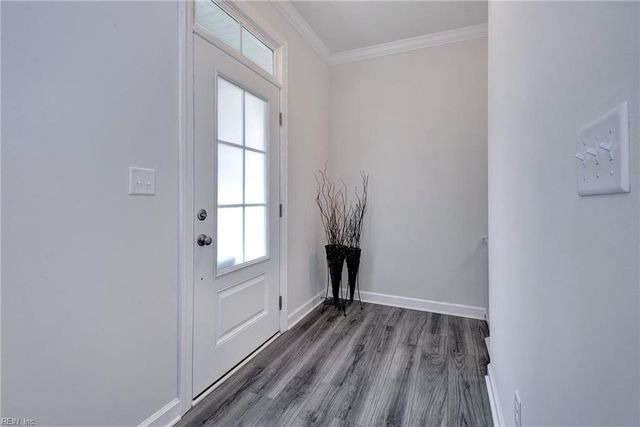 2008 Chartwell DR, Newport News, VA 23608