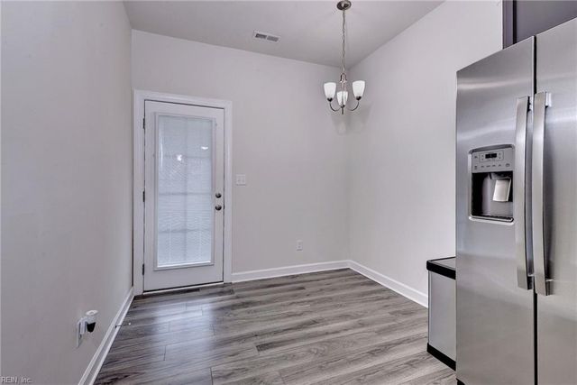 2008 Chartwell DR, Newport News, VA 23608
