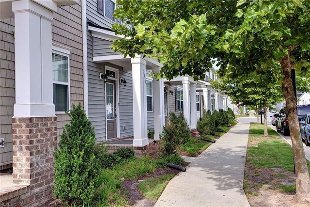 2008 Chartwell DR, Newport News, VA 23608